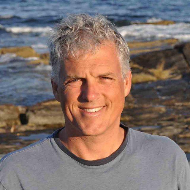 Photo of Craig Carlson